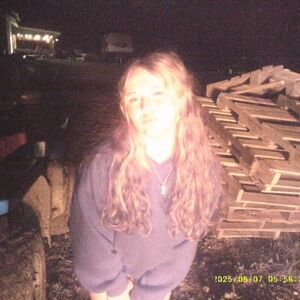 Meet your Posher, Leileah